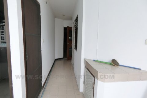 Condominio de 3 dormitorios en Bangkok, Tailandia № 143806 - foto 14