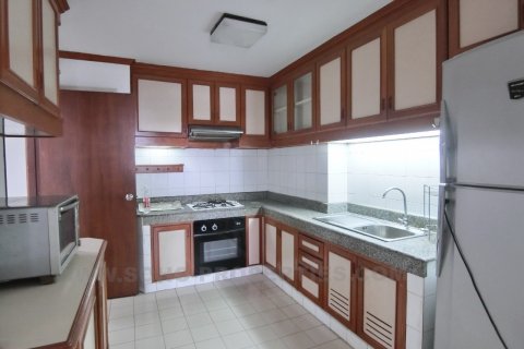 Condominio de 3 dormitorios en Bangkok, Tailandia № 143806 - foto 13