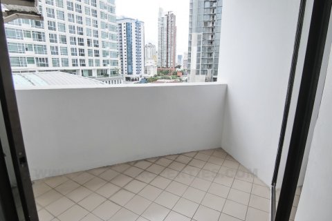 Condominio de 3 dormitorios en Bangkok, Tailandia № 143806 - foto 4