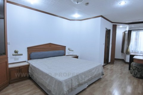 Condominio de 3 dormitorios en Bangkok, Tailandia № 143806 - foto 7