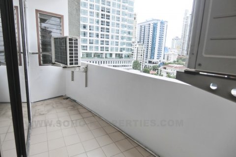 Condominio de 3 dormitorios en Bangkok, Tailandia № 143806 - foto 11