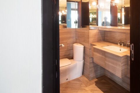 Condo in Bangkok, Thailand, 4 bedrooms  № 143808 - photo 5