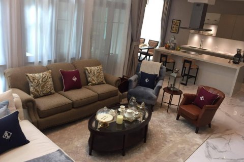 Casa de 4 dormitorios en Bangkok, Tailandia № 143809 - foto 2
