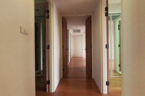 Condominio de 2 dormitorios en Yan Nawa, Bangkok, Tailandia № 144068 - foto 9