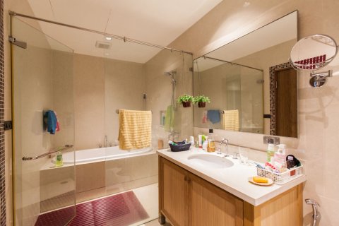 Condominio de 1 dormitorio en Bangkok, Tailandia № 144069 - foto 5