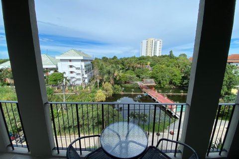 Condominio de 2 dormitorios en Hua Hin, Tailandia № 168709 - foto 8