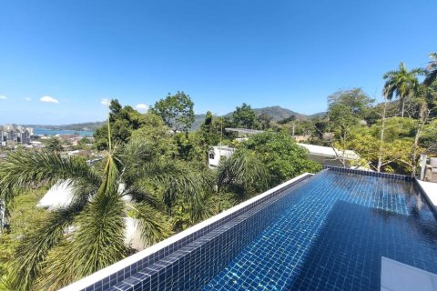 Duplex in Kathu, Thailand 3 bedrooms № 162440 - photo 1