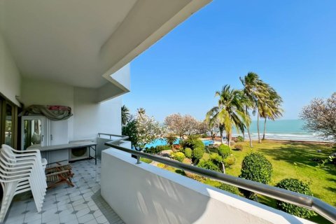 Condominio de 2 dormitorios en Cha-am, Tailandia № 162442 - foto 5