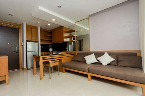 Condominio de 1 dormitorio en Chiang Mai, Tailandia № 160030
