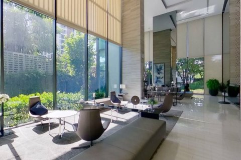 Estudio en el condominio en Khlong Toei, Bangkok, Tailandia № 158639 - foto 9