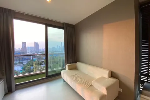 Estudio en el condominio en Khlong Toei, Bangkok, Tailandia № 158639 - foto 3