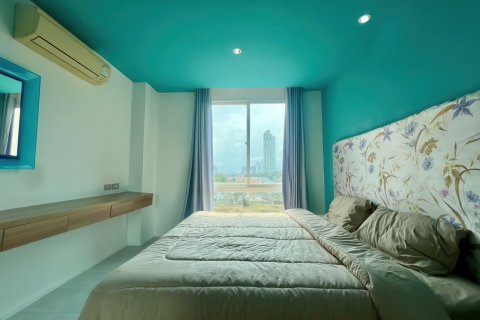 Apartamento de 2 dormitorios en Pattaya, Tailandia № 169674 - foto 21