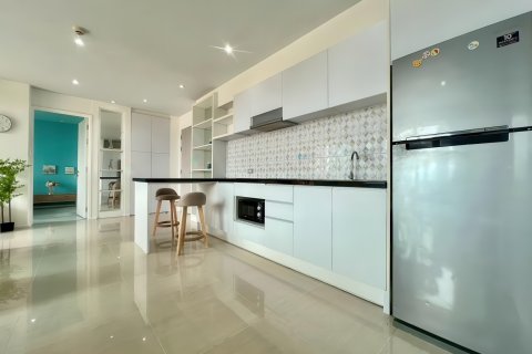 Apartamento de 2 dormitorios en Pattaya, Tailandia № 169674 - foto 13