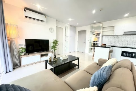 Apartamento de 2 dormitorios en Pattaya, Tailandia № 169674 - foto 8