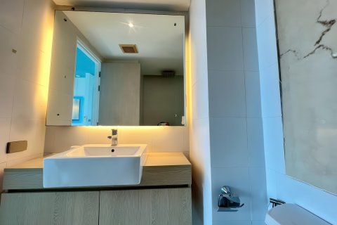Apartamento de 2 dormitorios en Pattaya, Tailandia № 169674 - foto 18