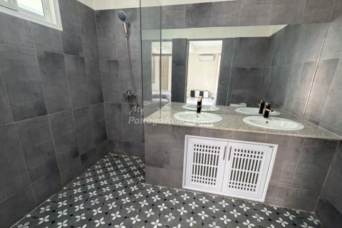 บ้านในบางละมุง, ประเทศไทย 6 ห้องนอน № 233705 - รูปถ่าย 12