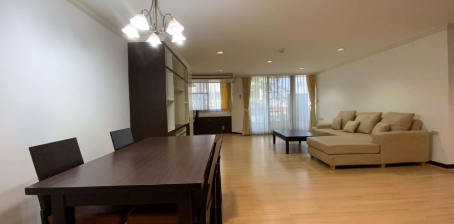 Condominio de 2 dormitorios en Watthana, Bangkok, Tailandia № 63475