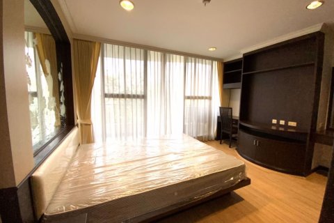 Condominio de 2 dormitorios en Watthana, Bangkok, Tailandia № 63475 - foto 7