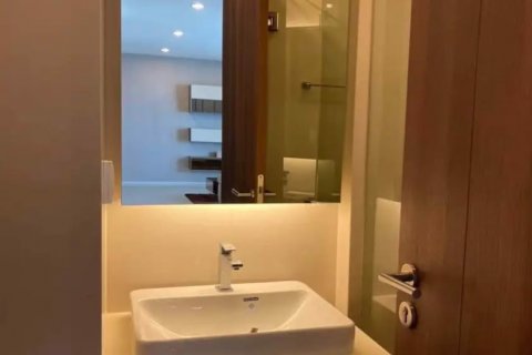Condominio de 3 dormitorios en Bang Kho Laem, Bangkok, Tailandia № 113641 - foto 12