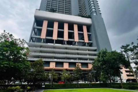 Condominio de 3 dormitorios en Bang Kho Laem, Bangkok, Tailandia № 113641 - foto 15