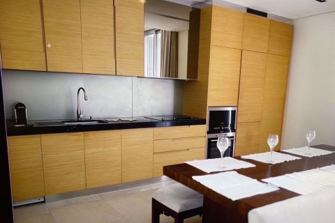 Condominio de 2 dormitorios en Bang Rak, Bangkok, Tailandia № 113644 - foto 5