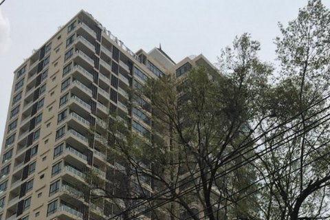 Sobre plano Supalai Elite Sathorn - Suanplu en Bangkok, Tailandia № 67987 - foto 8
