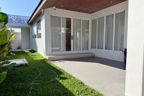 Casa de 3 dormitorios en Phuket, Tailandia № 169283 - foto 17