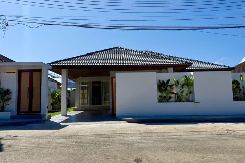 Casa de 3 dormitorios en Phuket, Tailandia № 169283