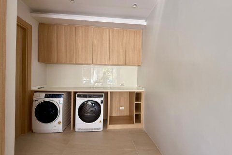 Casa de 3 dormitorios en Phuket, Tailandia № 169283 - foto 7