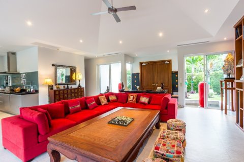 Casa de 3 dormitorios en Hua Hin, Tailandia № 65613 - foto 17