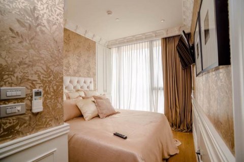 Condominio de 3 dormitorios en Bangkok, Tailandia № 65619 - foto 8