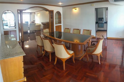 Condominio de 3 dormitorios en Bangkok, Tailandia № 65618 - foto 7
