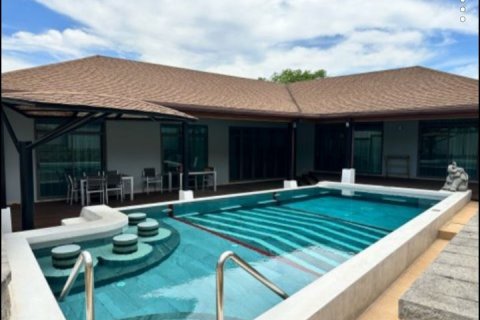 Villa in Phuket, Thailand 4 Schlafzimmer № 155808