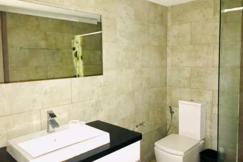 Apartamento de 2 habitaciones en Pattaya, Tailandia № 205839 - foto 9
