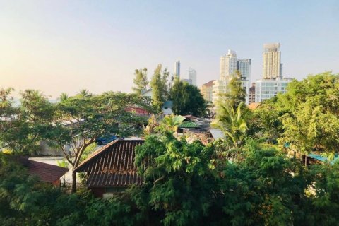 Apartamento de 2 habitaciones en Pattaya, Tailandia № 205839 - foto 12