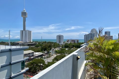 Apartamento de 2 habitaciones en Pattaya, Tailandia № 205839 - foto 20