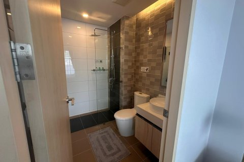 Apartamento de 2 habitaciones en Pattaya, Tailandia № 205840 - foto 7
