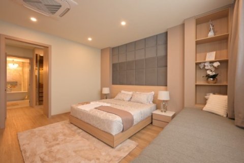 Chalet de 4 dormitorios en Phuket, Tailandia № 191126 - foto 9