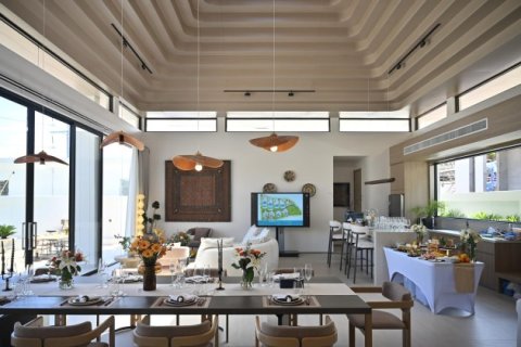 Villa in Kata, Thailand 4 bedrooms № 191124 - photo 2