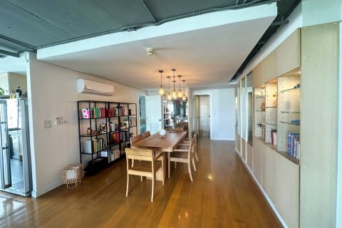 Condominio de 2 dormitorios en Bangkok, Tailandia № 65516 - foto 3