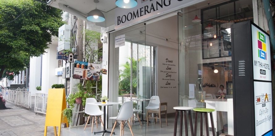 Townhouse in Bangkok, Thailand 18 bedrooms № 65519