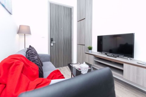 Condo à Bangkok, Thaïlande, 1 chambre à Knightsbridge Prime Onnut  № 63354