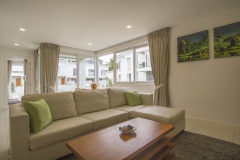 Condominio de 1 dormitorio en Ko Samui, Tailandia № 180095 - foto 4