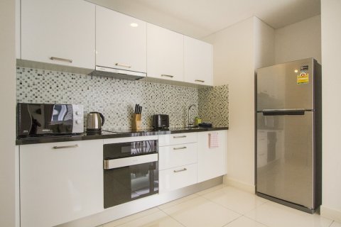 Condominio de 1 dormitorio en Ko Samui, Tailandia № 180095 - foto 9
