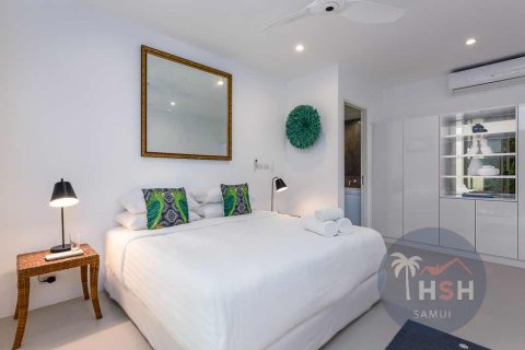 Chalet de 4 dormitorios en Ko Samui, Tailandia № 180094 - foto 10