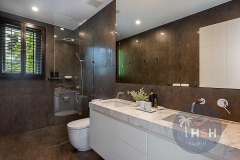 Chalet de 4 dormitorios en Ko Samui, Tailandia № 180094 - foto 9