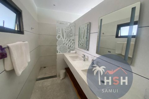 Chalet de 3 dormitorios en Ko Samui, Tailandia № 180093 - foto 10