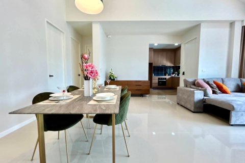 Chalet de 4 dormitorios en Pattaya, Tailandia № 150960 - foto 9