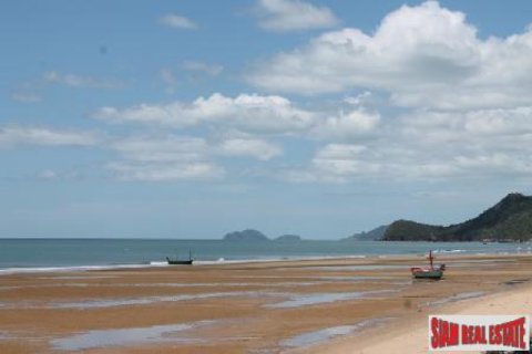 Casa de 3 dormitorios en Hua Hin, Tailandia № 202474 - foto 4