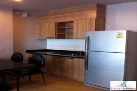 Apartamento de 1 dormitorio en Bangkok, Tailandia № 202473 - foto 4